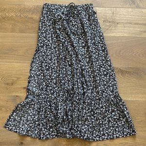 SHEIN Black and White Maxi Skirt size small